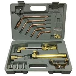 EQUIPO CORTAR Y SOLDAR MALETA CON 11 ACCESORIOS GLINT(CAO-000056)